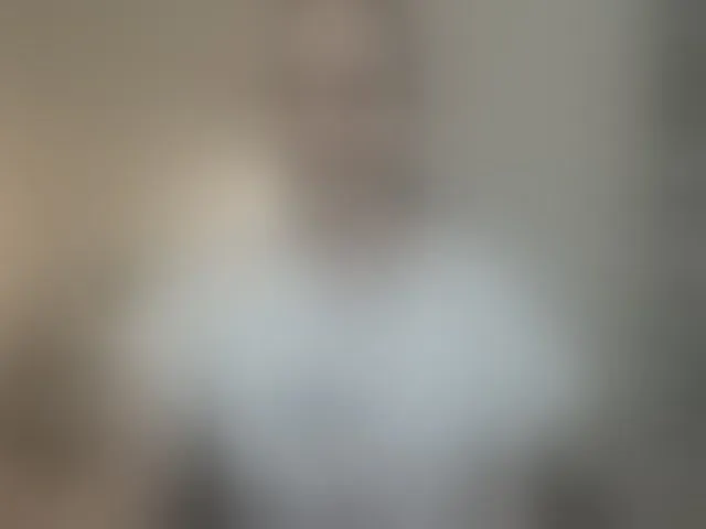Live sex webcam photo for summerevans #293446693