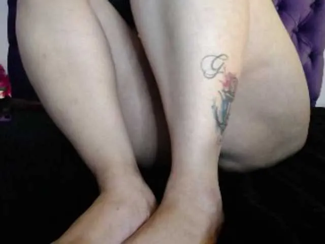 Live sex webcam photo for summynov #272375537