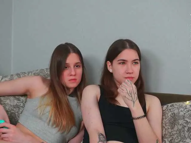 Live sex webcam photo for Sun-and-Luna #290530042