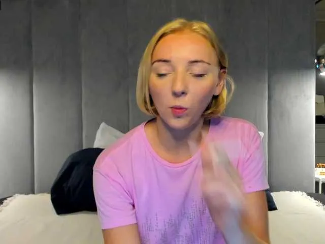 Live sex webcam photo for sundyrose #274551927