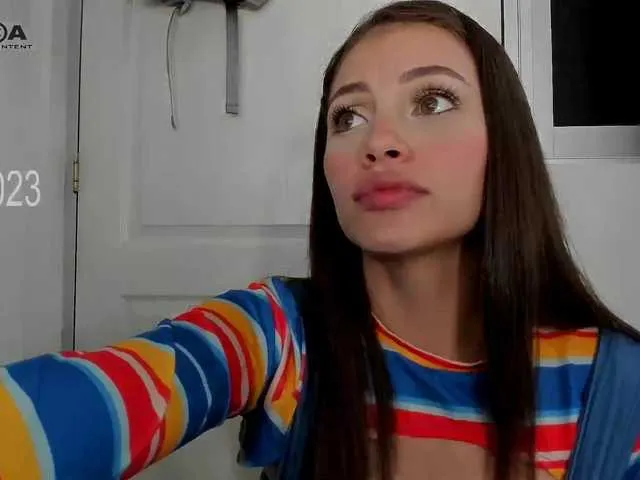 Live sex webcam photo for superpaulina #276443992