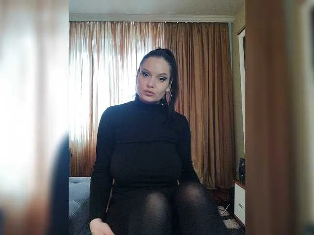 Live sex webcam photo for sura97 #272159487
