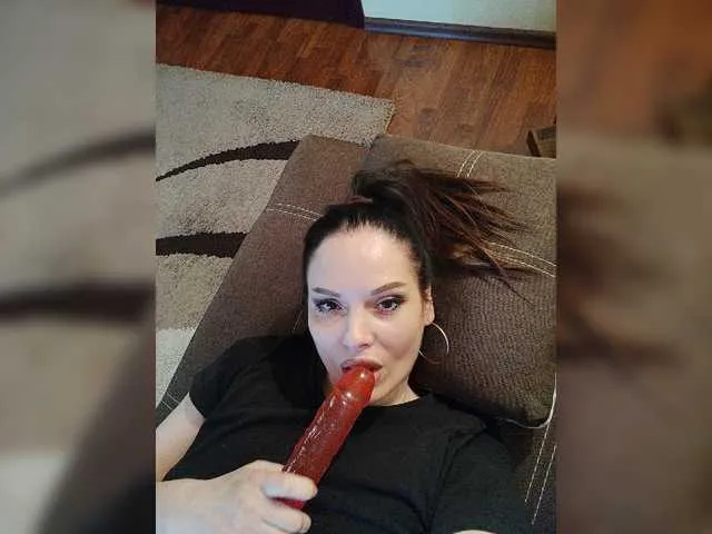 Live sex webcam photo for sura97 #272422331