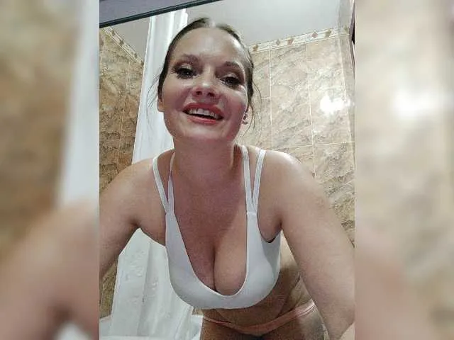 Live sex webcam photo for sura97 #273920303