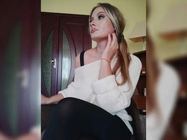 Live sex webcam photo for sura97 #276508092