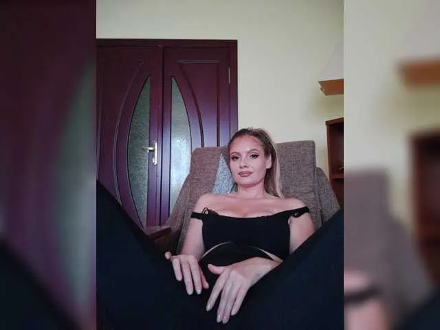 Live sex webcam photo for sura97 #276612849