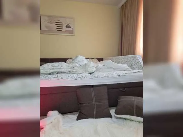 Live sex webcam photo for sura97 #277638321