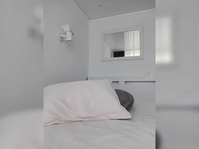 Live sex webcam photo for sura97 #291272741