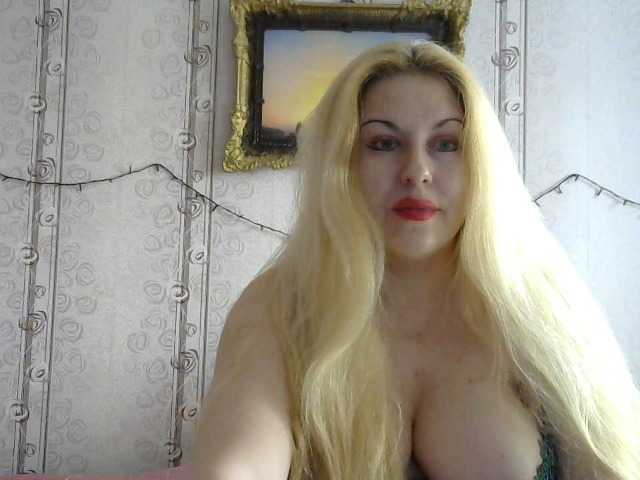 Live sex webcam photo for svetlana235 #273062976