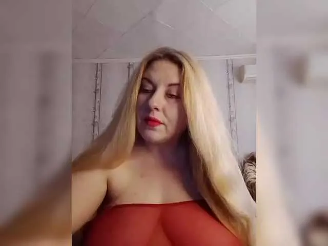 Live sex webcam photo for svetlana235 #292341279