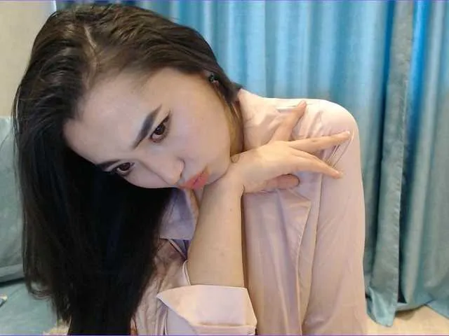 Live sex webcam photo for swanbella #272826396