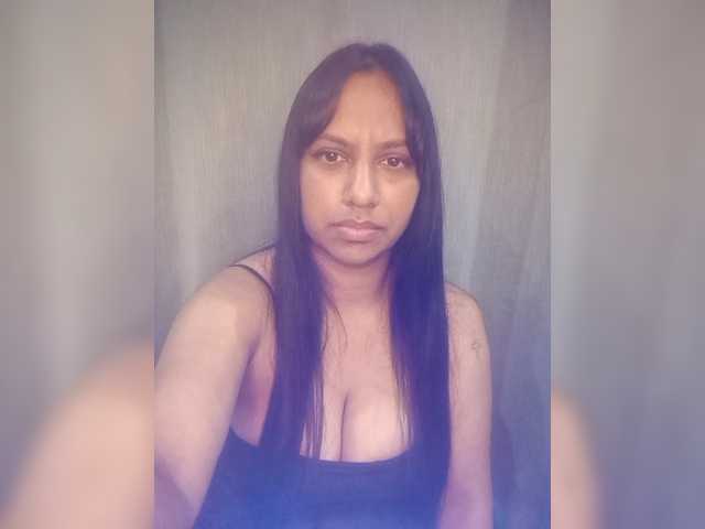 Live sex webcam photo for swaness10 #291608044