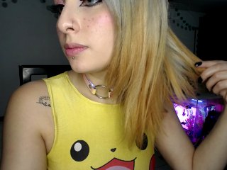 Live sex webcam photo for sweet-avril #224160464