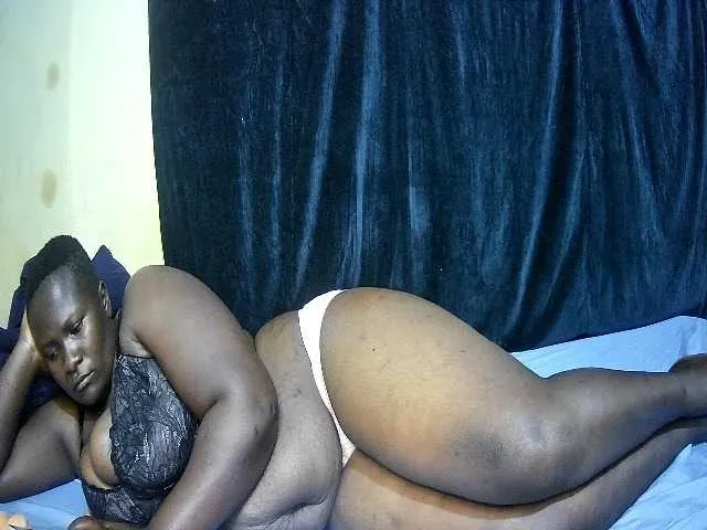 Live sex webcam photo for sweet-boobies #292495461