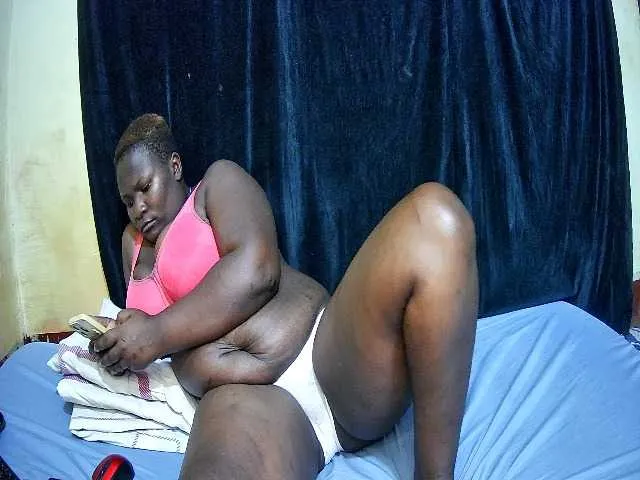 Live sex webcam photo for sweet-boobies #292807269