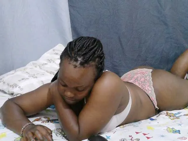 Live sex webcam photo for sweet-bunny-sweet #292646228