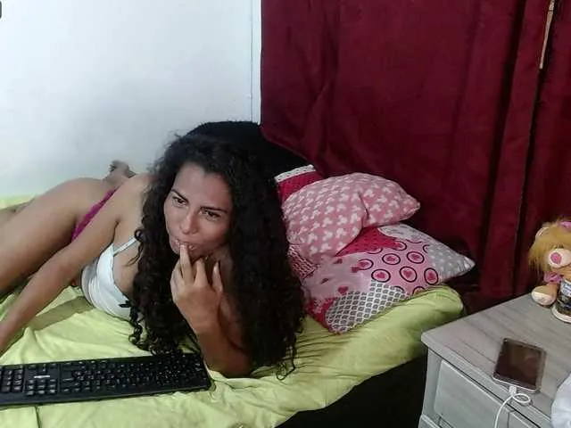 Live sex webcam photo for sweet-candyy7 #274362864