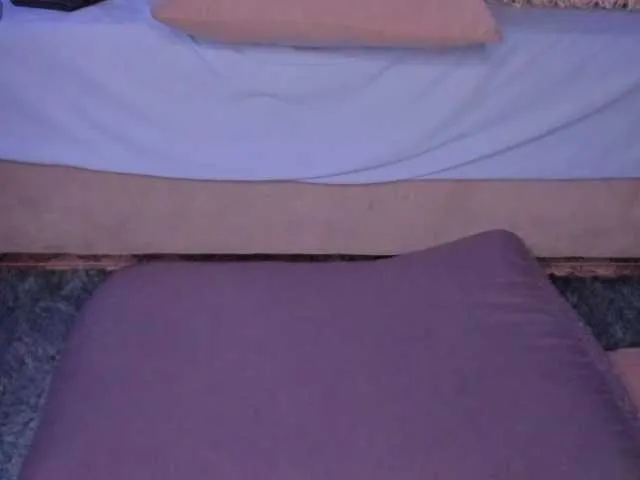 Live sex webcam photo for sweet-chelsy #290564146