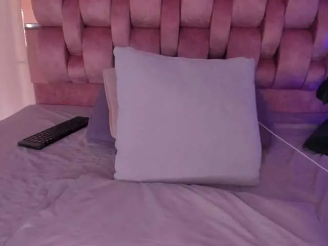 Live sex webcam photo for sweet-chelsy #292184571