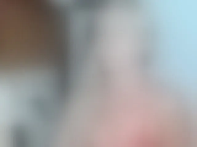 Live sex webcam photo for sweet-doll-20 #292534034