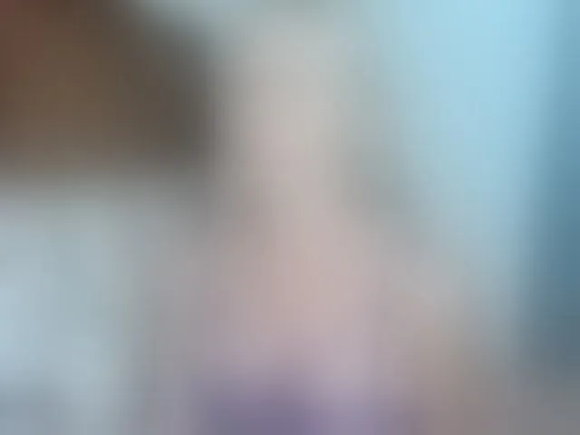 Live sex webcam photo for sweet-doll-20 #293317447