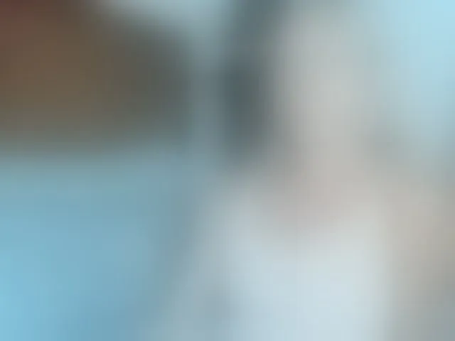 Live sex webcam photo for sweet-doll-20 #293555421