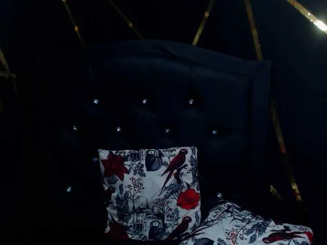 Live sex webcam photo for sweet-jeremyw #273352522