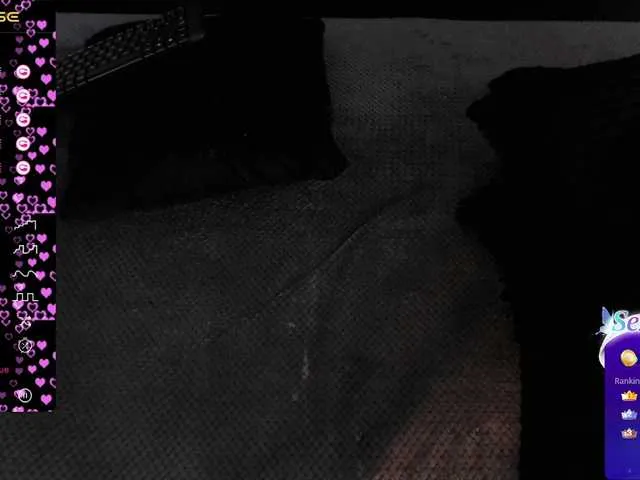 Live sex webcam photo for sweet-ludwika #277371411