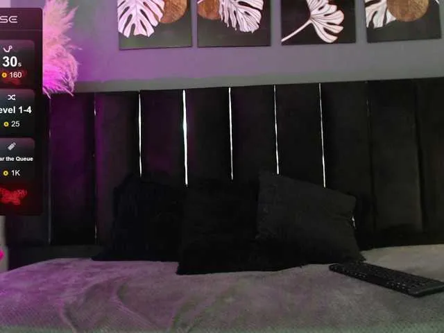 Live sex webcam photo for sweet-ludwika #277467280