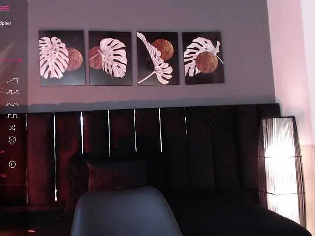 Live sex webcam photo for sweet-ludwika #277574117