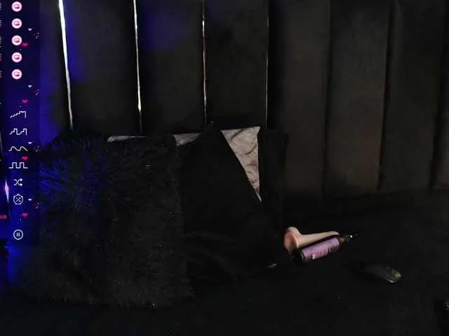 Live sex webcam photo for sweet-ludwika #278009121