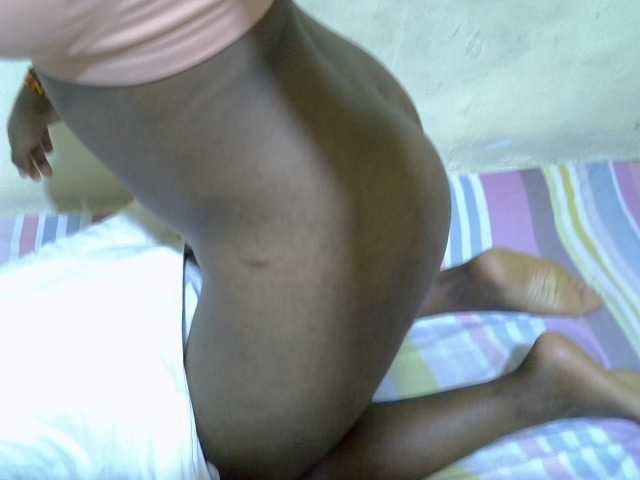 Live sex webcam photo for sweet-me16 #275621398