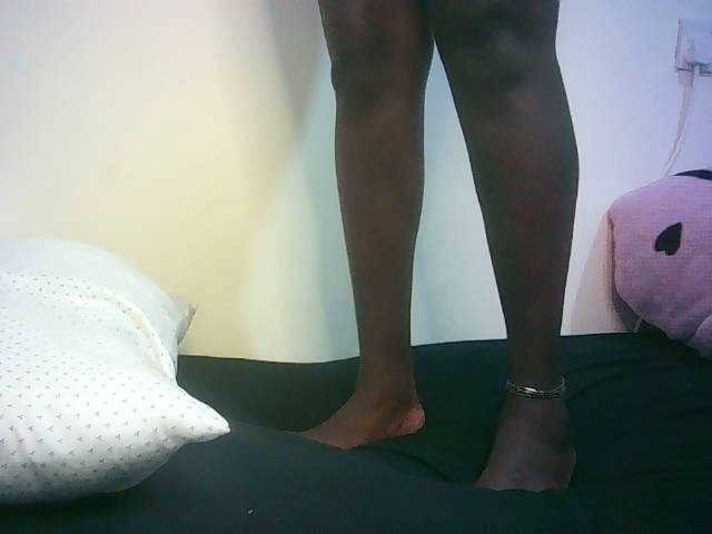 Live sex webcam photo for sweet-ness2 #277907885