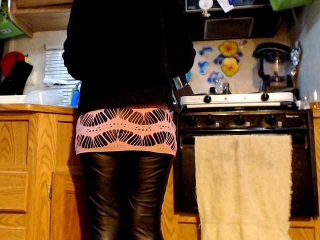 Live sex webcam photo for sweet-pair #277708765