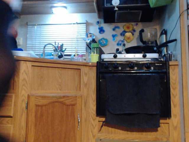 Live sex webcam photo for sweet-pair #277990657