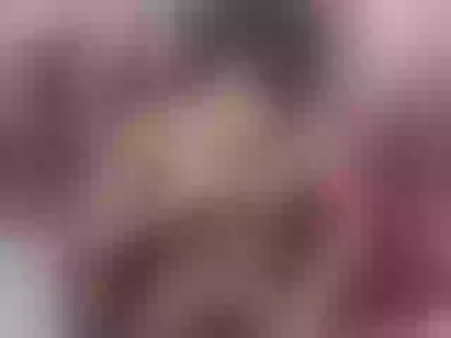 Live sex webcam photo for sweet-paris18 #276636361