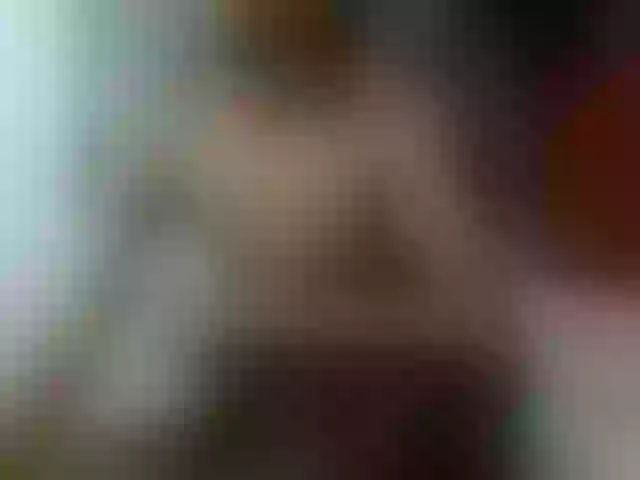 Live sex webcam photo for sweet-paris18 #276653209
