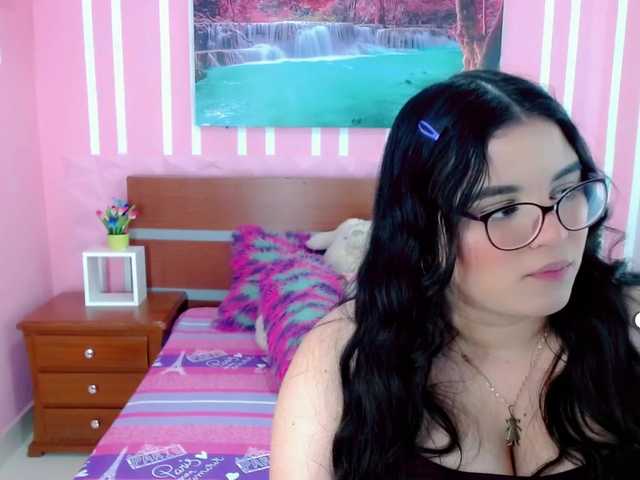 Live sex webcam photo for sweet-pink #272160543