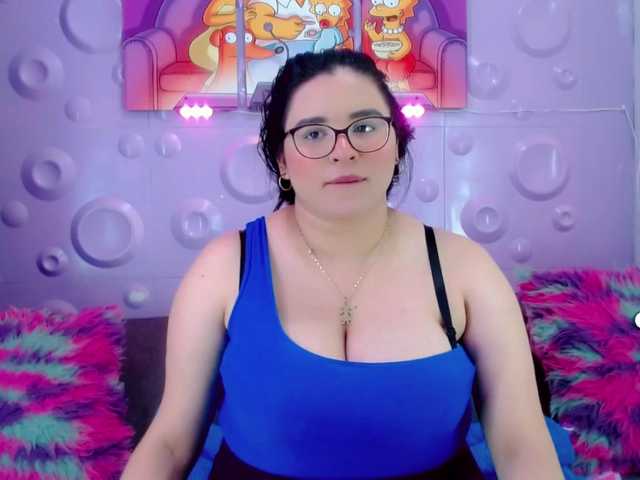 Live sex webcam photo for sweet-pink #272193692