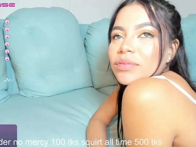 Live sex webcam photo for sweet-reveng #275757150