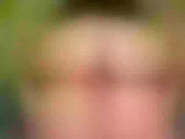 Live sex webcam photo for sweet-reveng #276264083