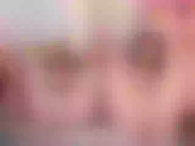 Live sex webcam photo for sweet-reveng #276340684