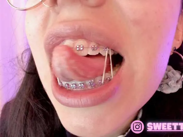 Live sex webcam photo for sweet-vera #277194045