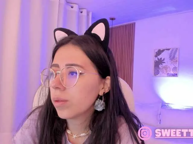 Live sex webcam photo for sweet-vera #277406679