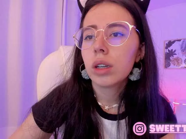 Live sex webcam photo for sweet-vera #277454482