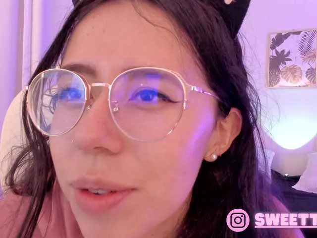 Live sex webcam photo for sweet-vera #277627308