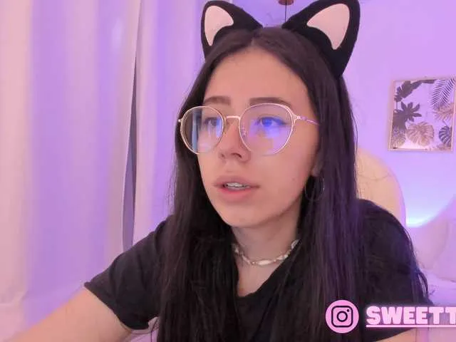 Live sex webcam photo for sweet-vera #277764124
