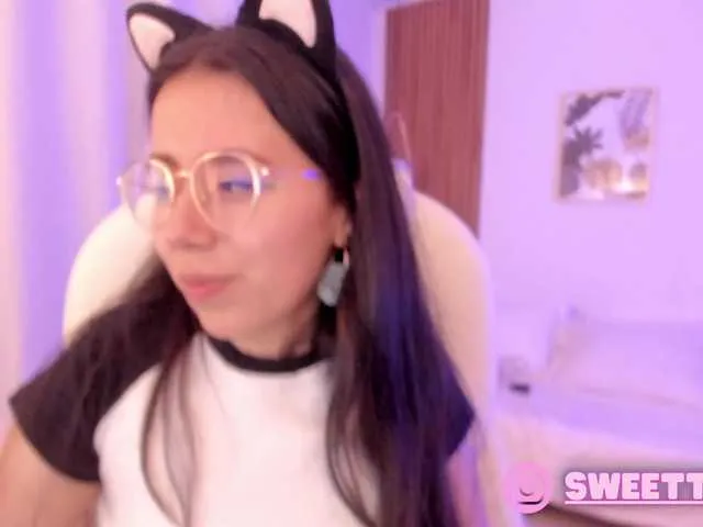 Live sex webcam photo for sweet-vera #277882344