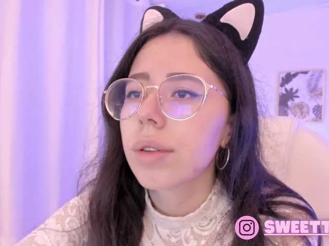 Live sex webcam photo for sweet-vera #277906315