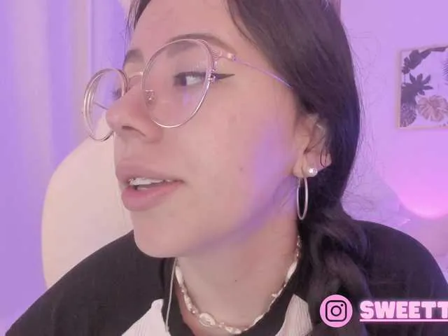 Live sex webcam photo for sweet-vera #278082682